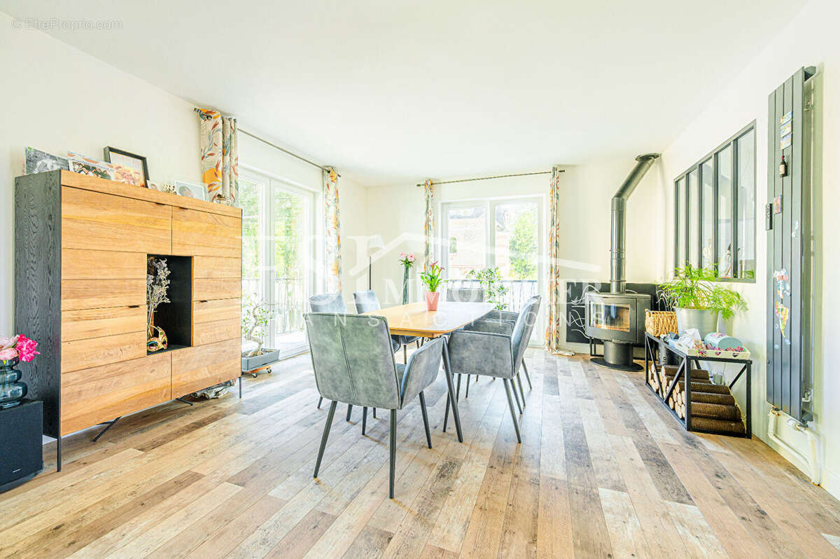 Maison à SAINT-LEU-LA-FORET