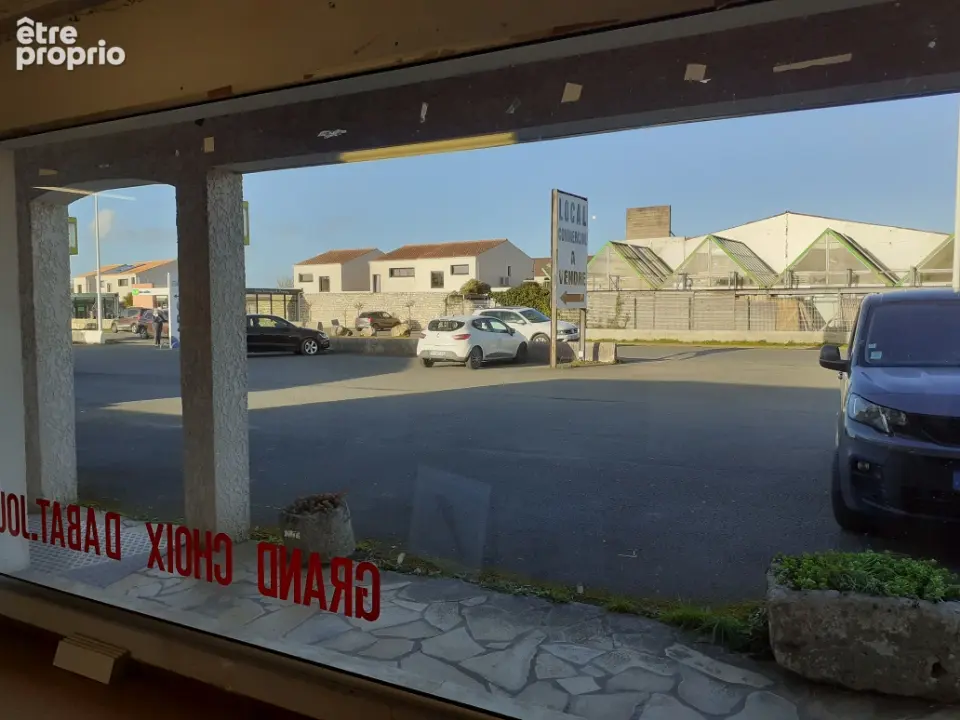 À vendre - local commercial 225 m²  - emplacement stratégique - photo 2