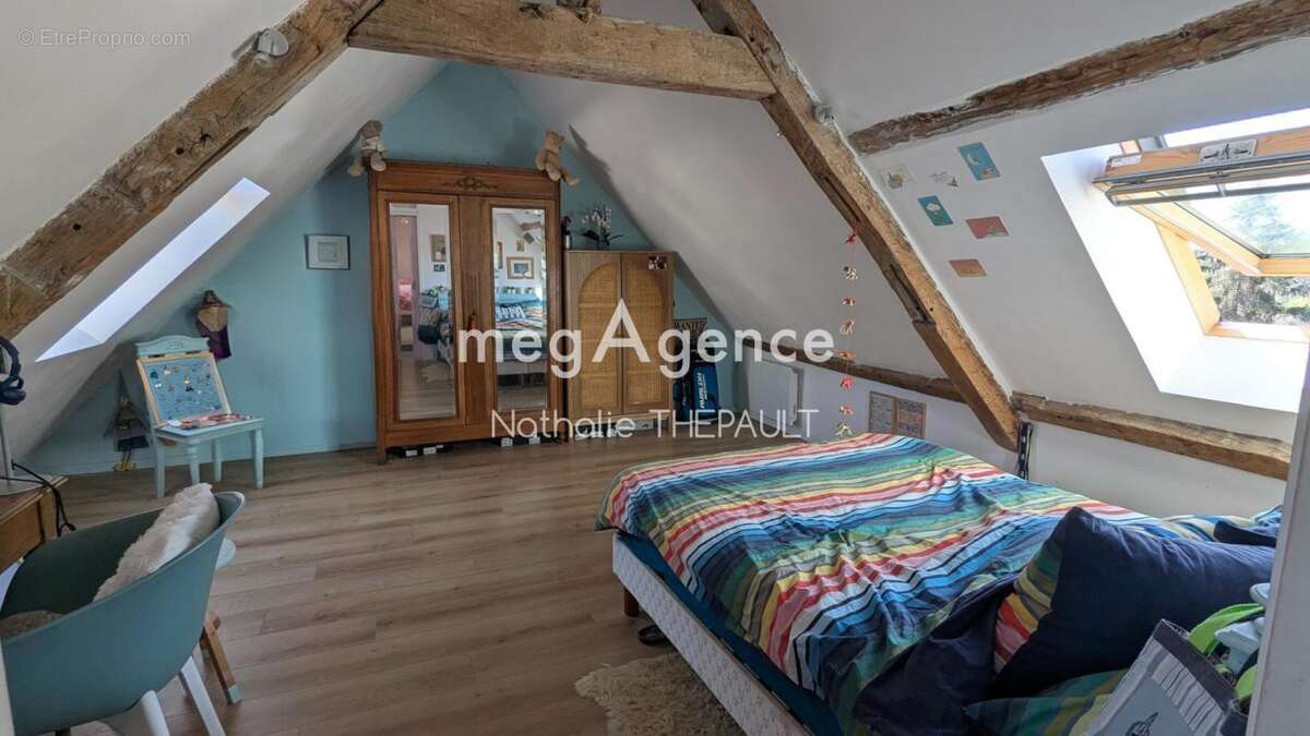 Maison à FOLLAINVILLE-DENNEMONT