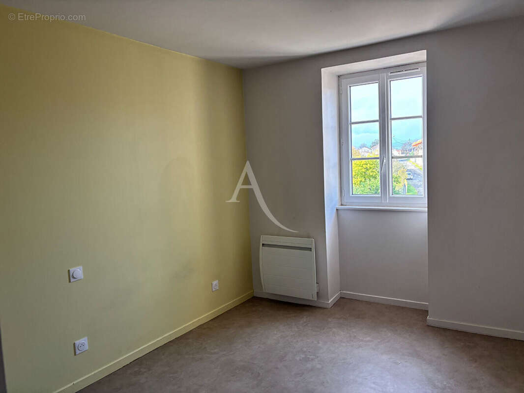Appartement à DOIX