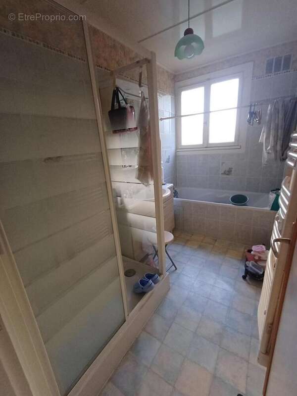 Maison 86 m² à Sains-En-Amienois  - photo 7