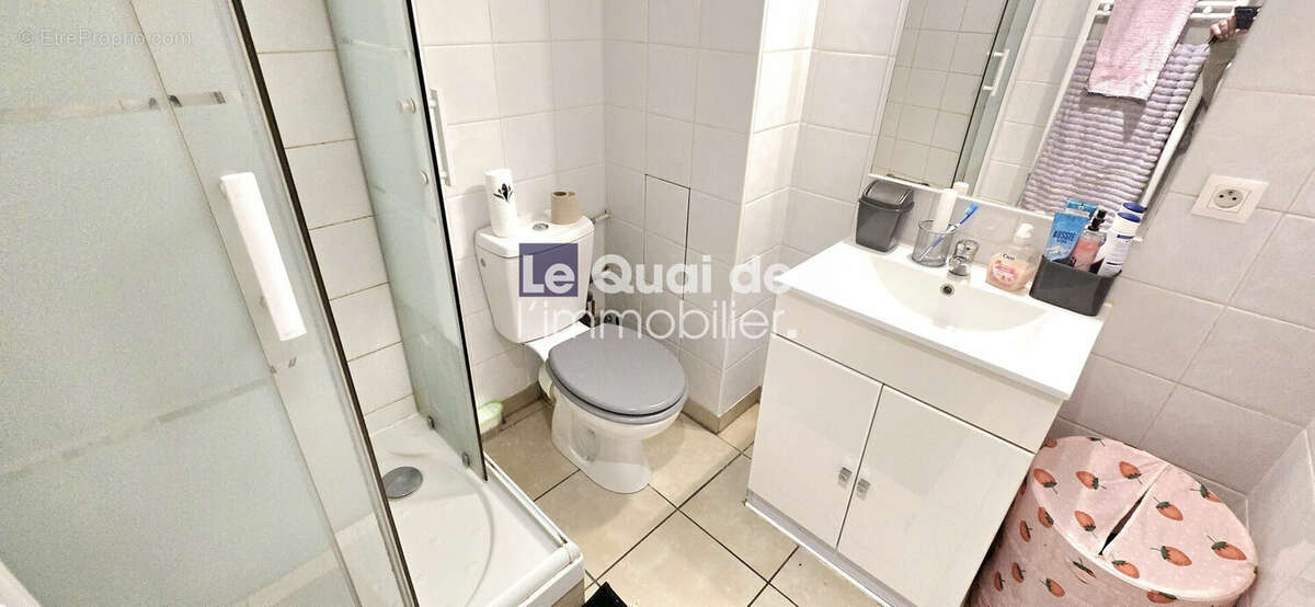 Appartement à LE PONT-DE-CLAIX