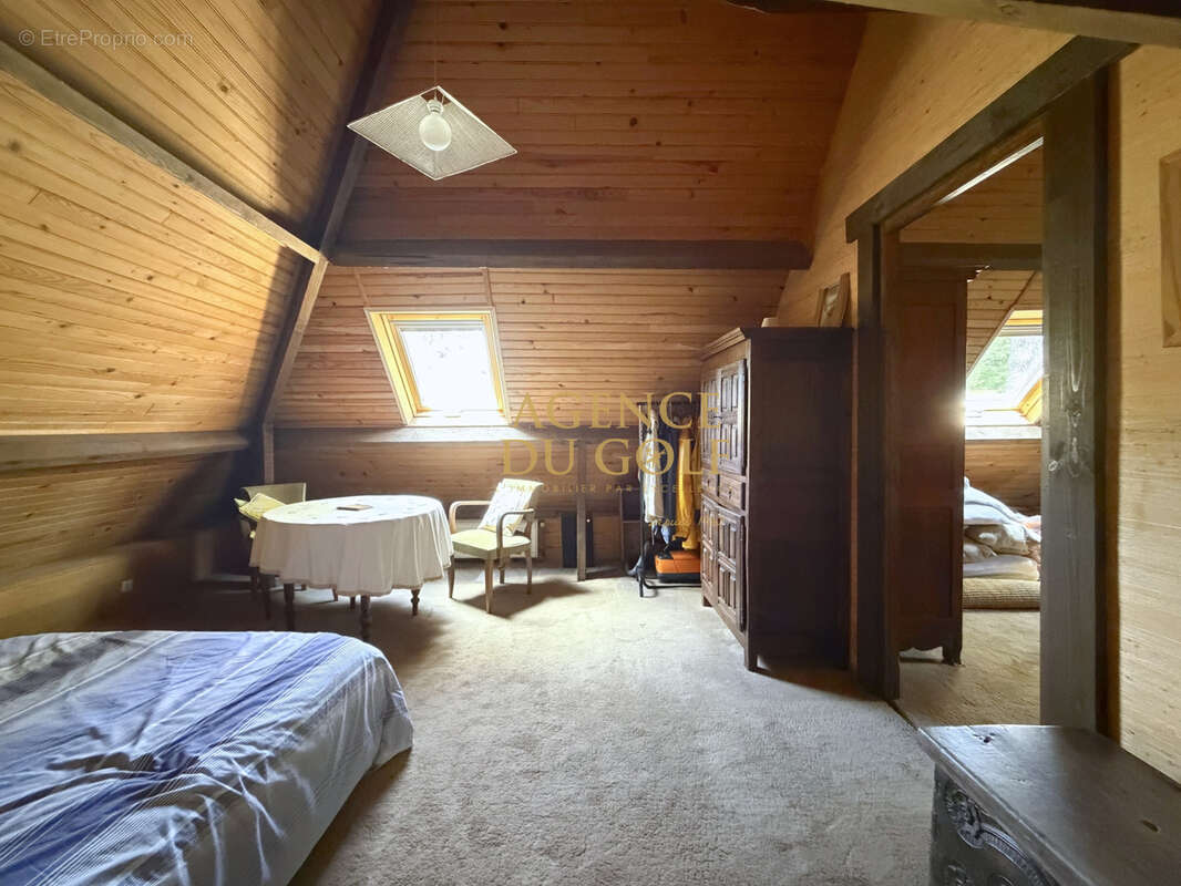 Maison familiale de 145 m2 sur 843 m2 de terrain, secteur forêt Stella - photo 11
