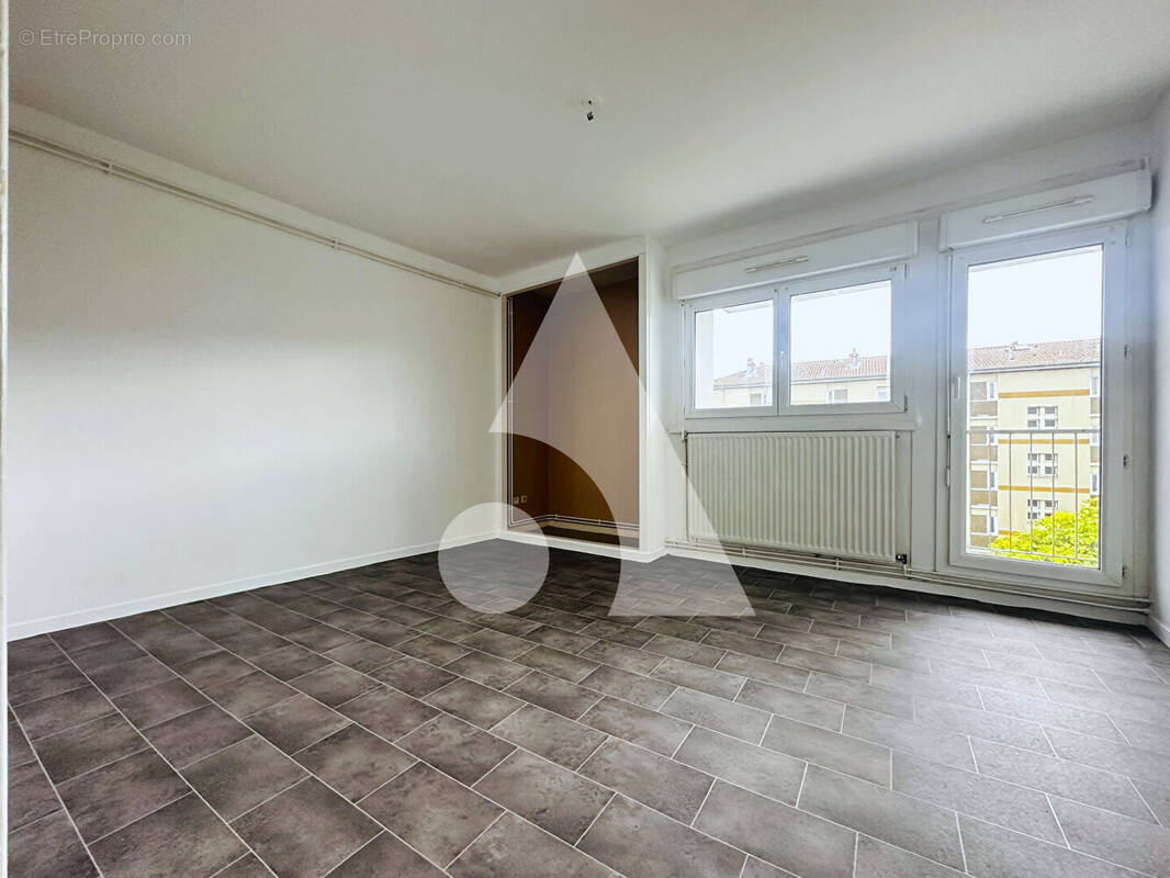 Appartement à CHAMPIGNEULLES