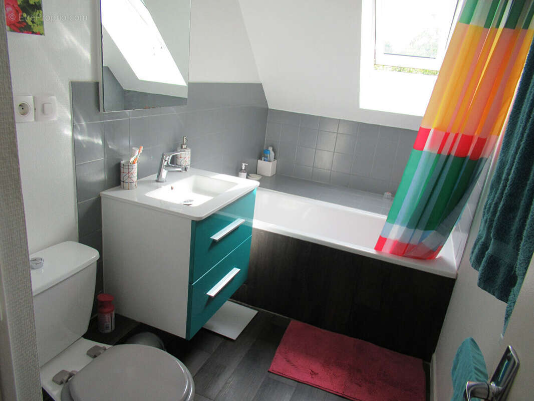 Exclusivité à Beaucouzé maison de 101m² 3chambres + bureau - photo 7