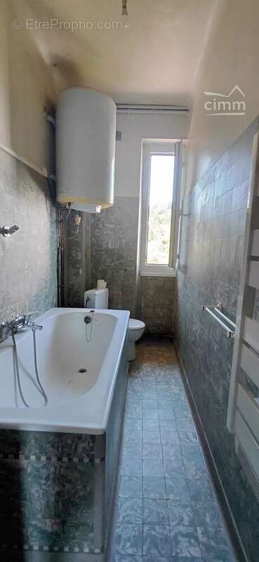 Appartement de 42 m2 à rénover idéal investisseurs - photo 6