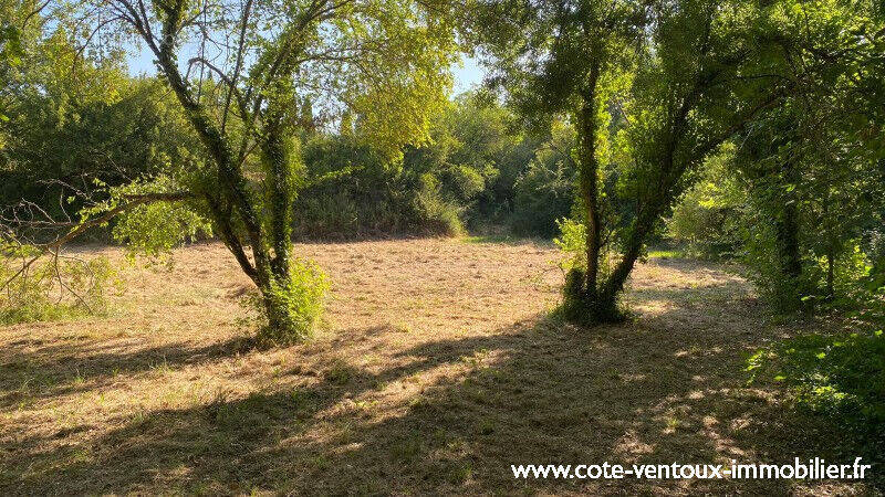 Terrain à ENTRECHAUX