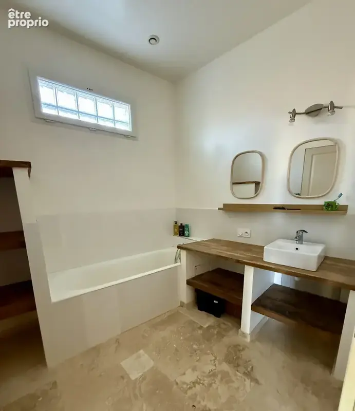 Maison 7 pièces 210 m² à vendre à Sainte-Pazanne (44680) - photo 3