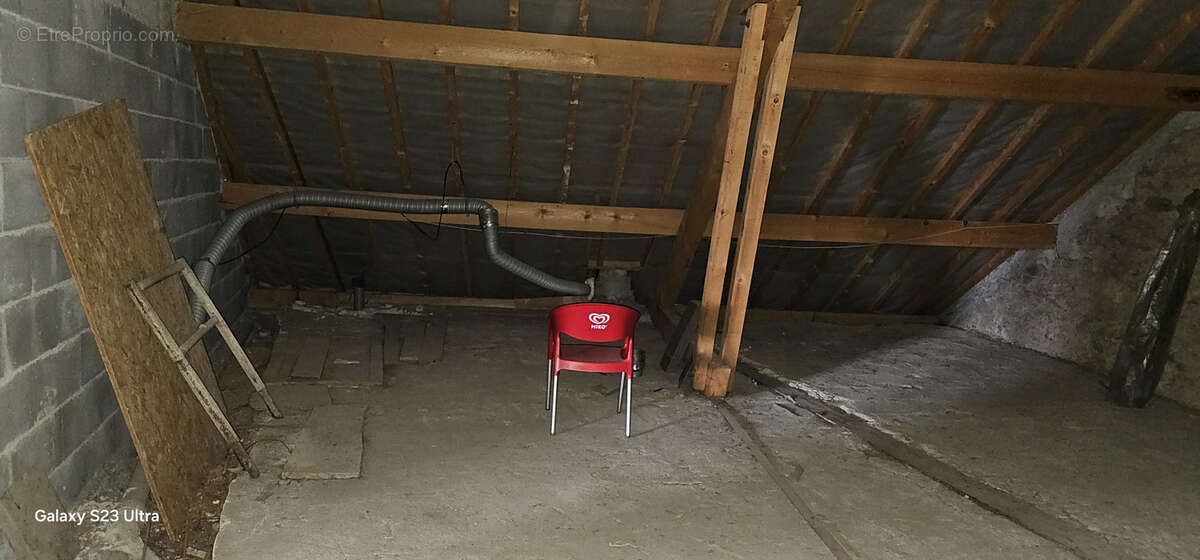 Grandes combles à aménager de 160 m2 à Corps (Isère) avec option appt T5 - photo 6