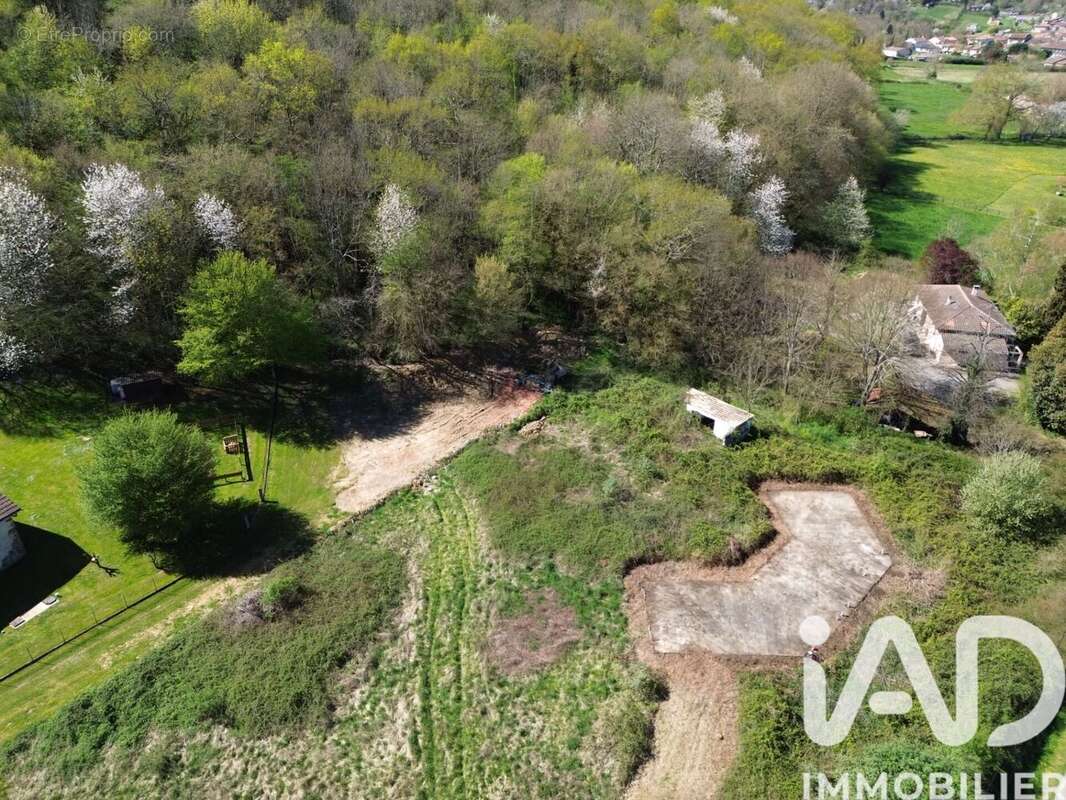 Terrain 3170 m² à Encausse-Les-Thermes  - photo 3