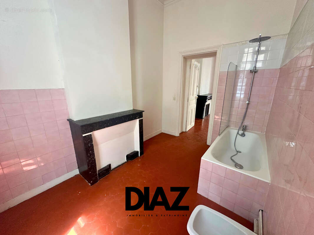 Appartement à NIMES