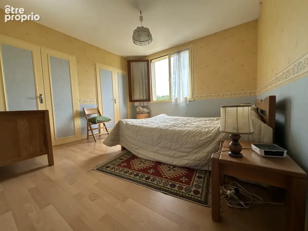 Agréable maison idéalement située à deux pas du Bourg d'Arpajon sur Cère. - photo 10