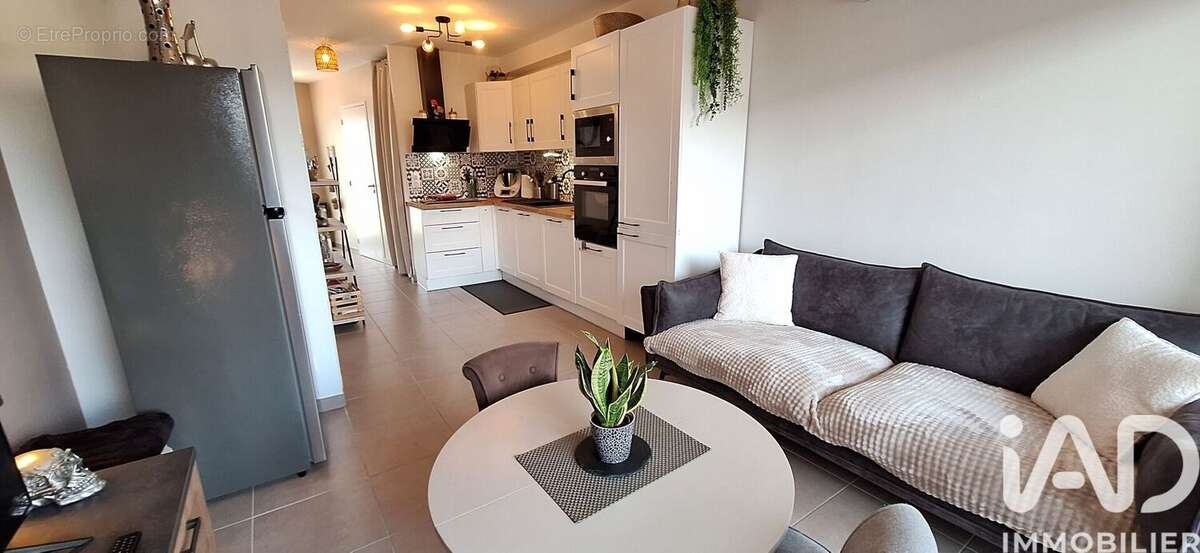 Photo 2 - Maison à UCHAUD