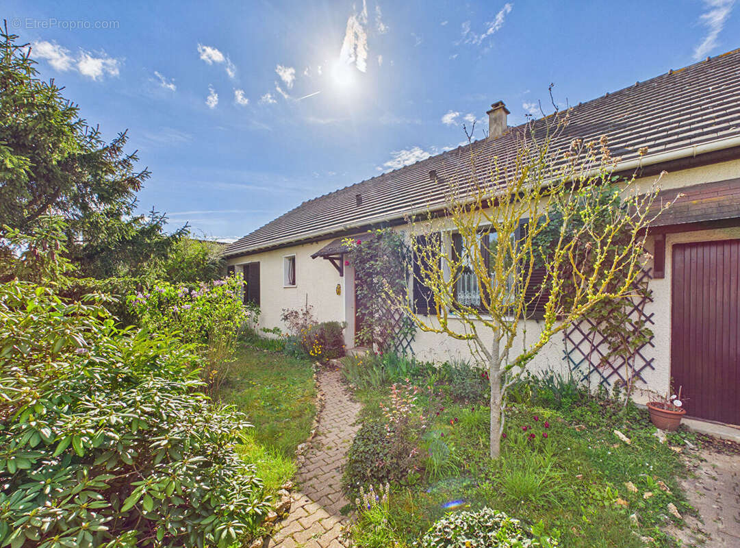 Maison à NOGENT-LE-ROI