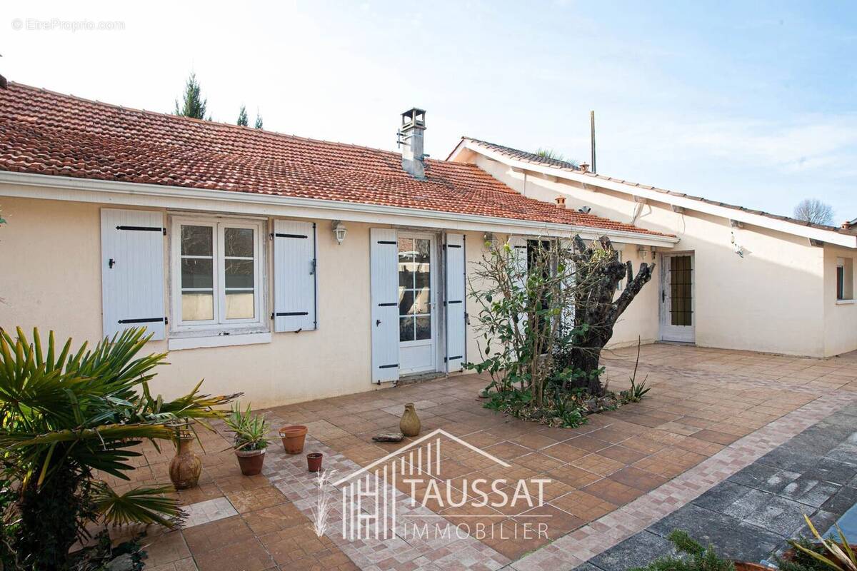Maison à LANTON