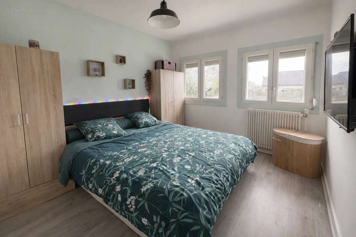 Maison à LIZY-SUR-OURCQ