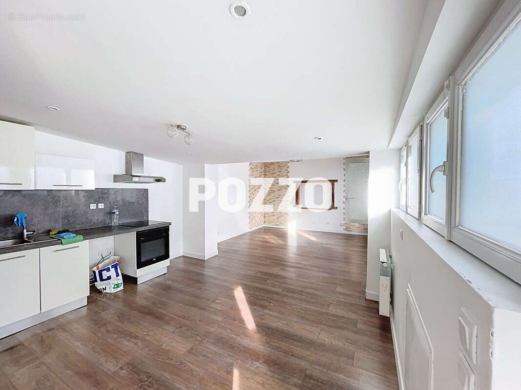 Appartement à OUISTREHAM