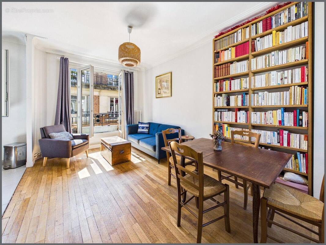 Photo 1 - Appartement à PARIS-17E