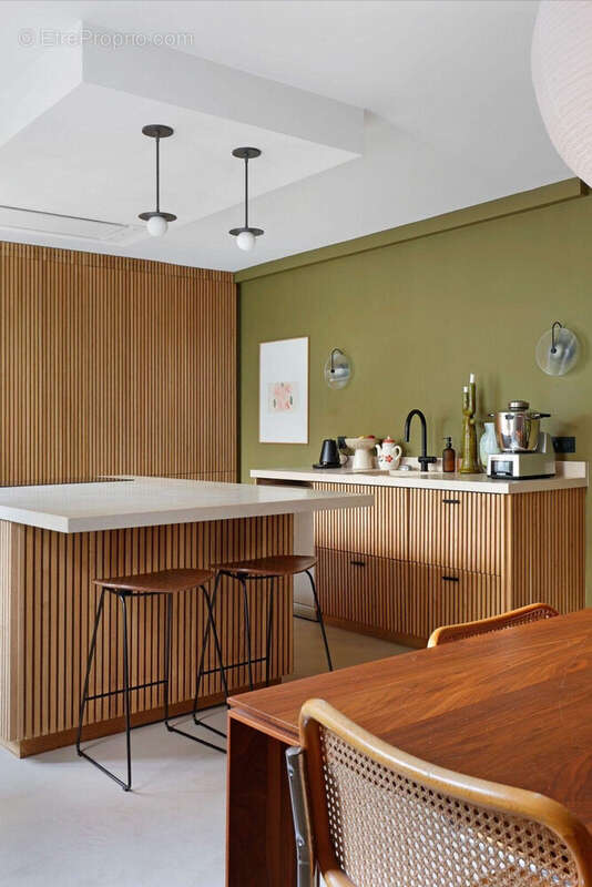 Maison 158 m² à Paris-18e  - photo 6