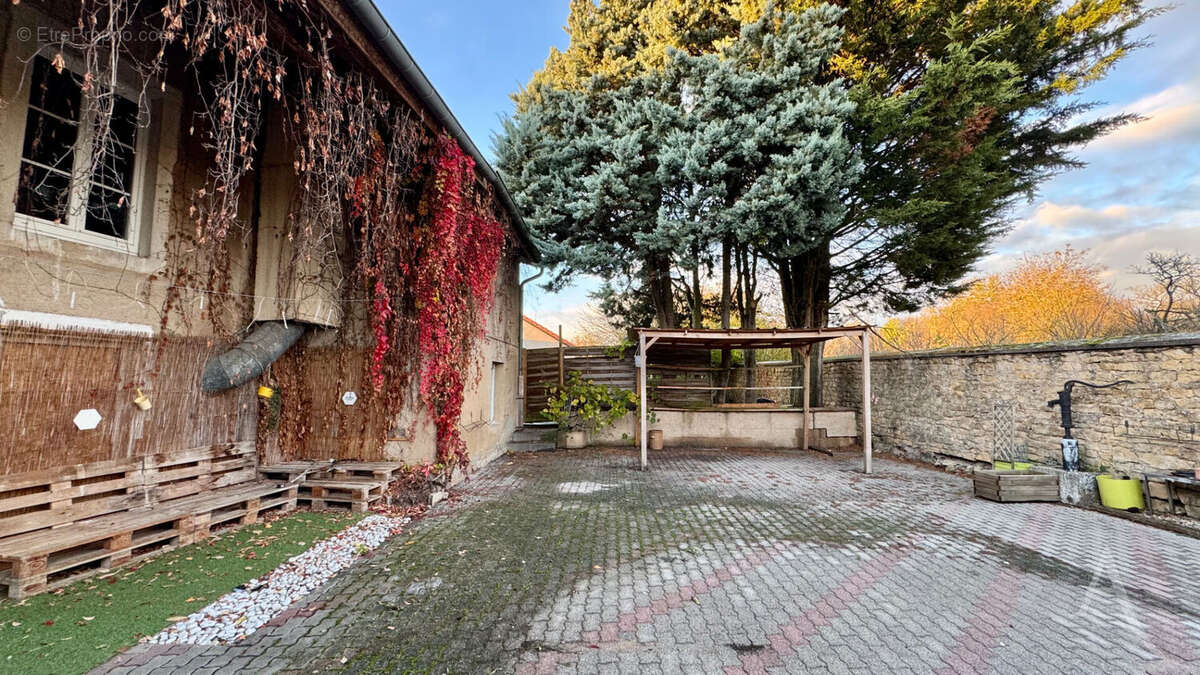 Maison à CHAILLY-LES-ENNERY