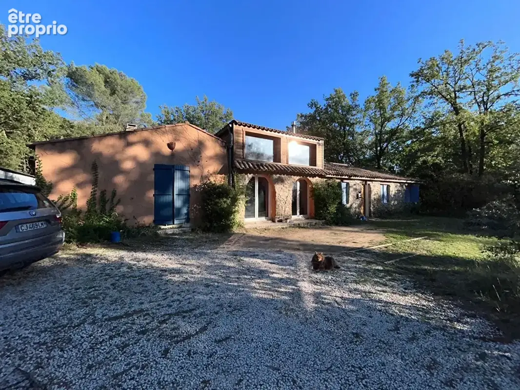 Maison à POURRIERES