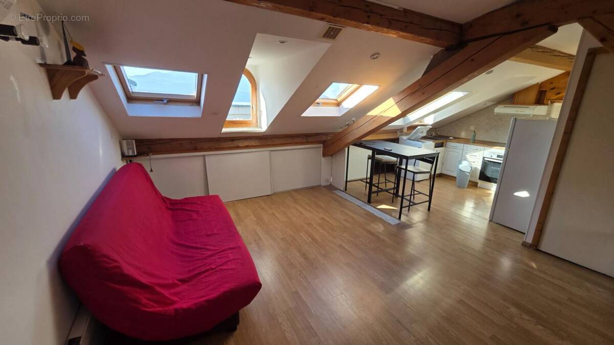 Appartement à AIX-LES-BAINS