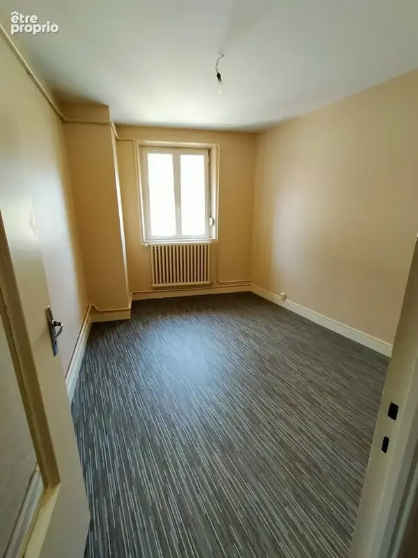 Appartement 400 m² à vendre à Vrigne-Aux-Bois (08330) - photo 2