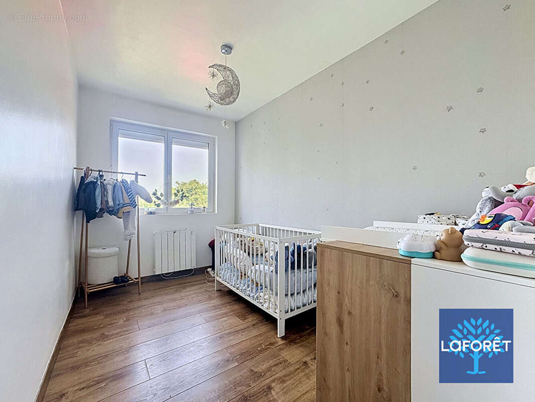 Appartement à MORANGIS