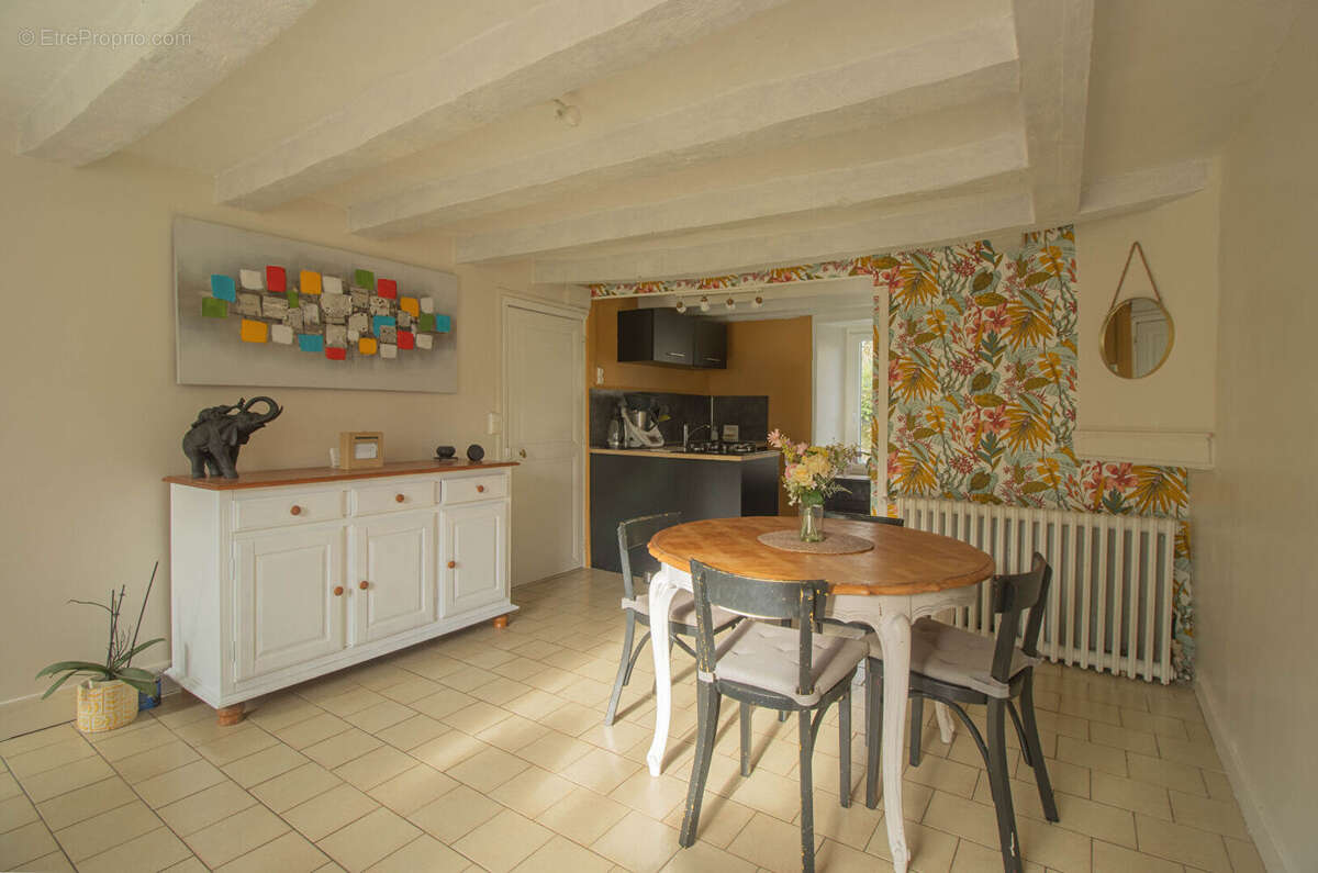 Maison à MURS-ERIGNE