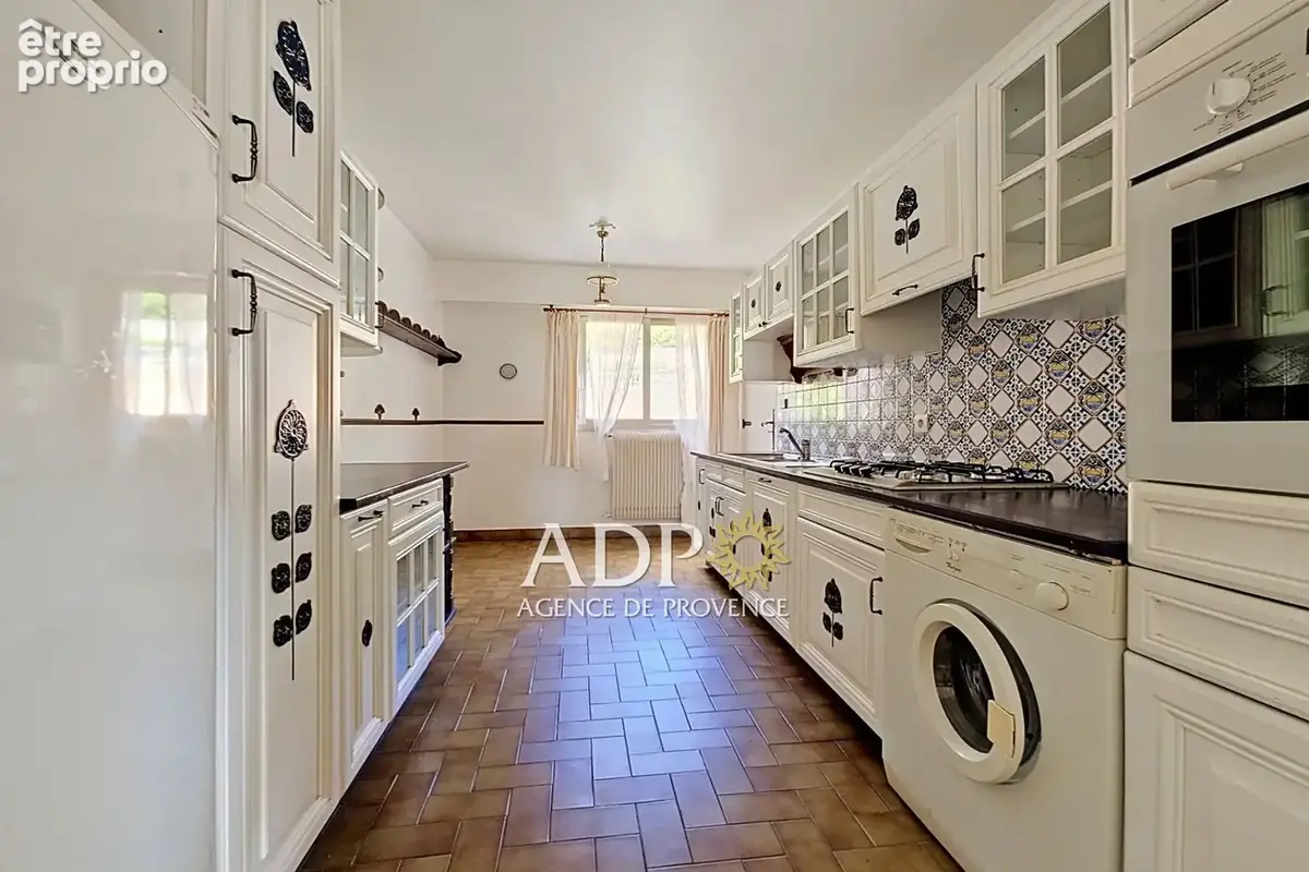 Appartement 4 pièces 104 m² à vendre à Grasse (06130) - photo 8