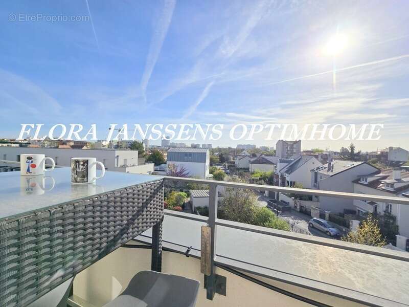 Appartement à COLOMBES