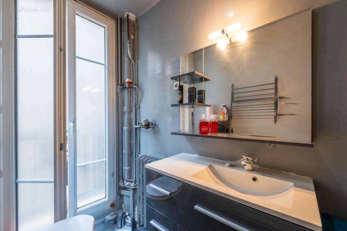 Appartement à COLOMBES