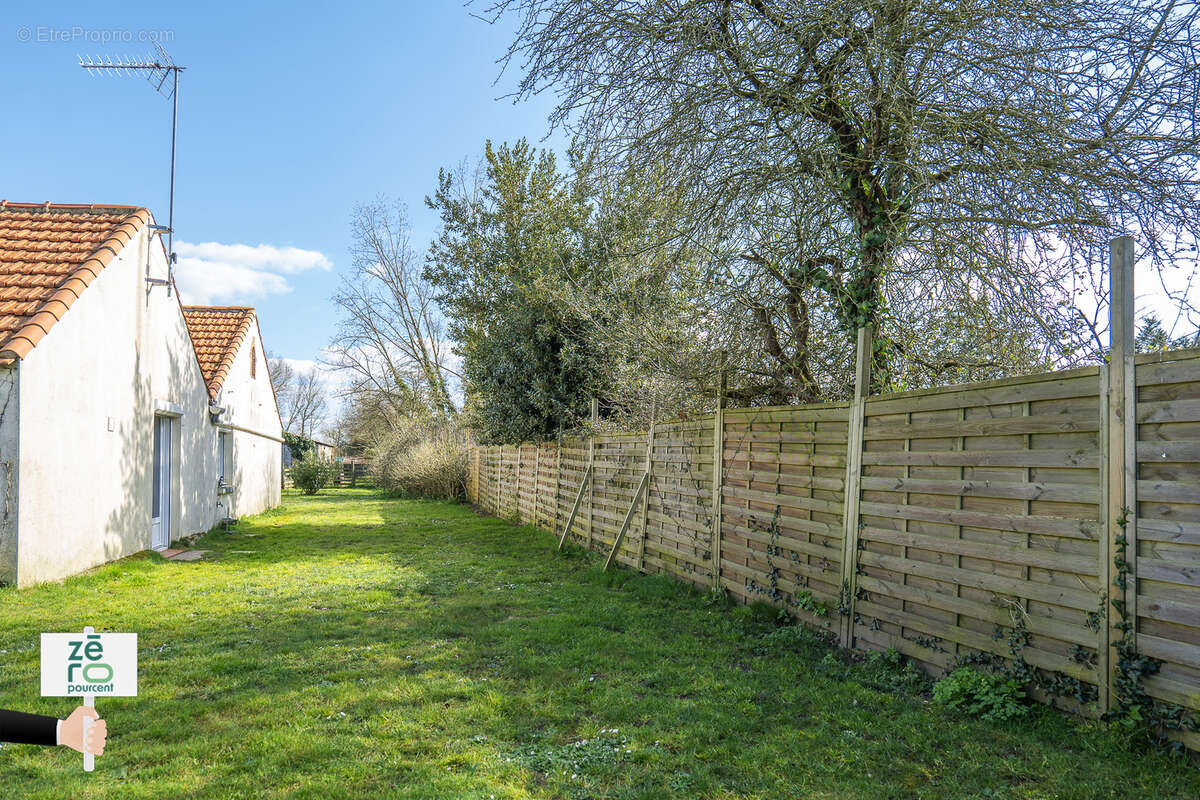 Maison à CHATEAUNEUF