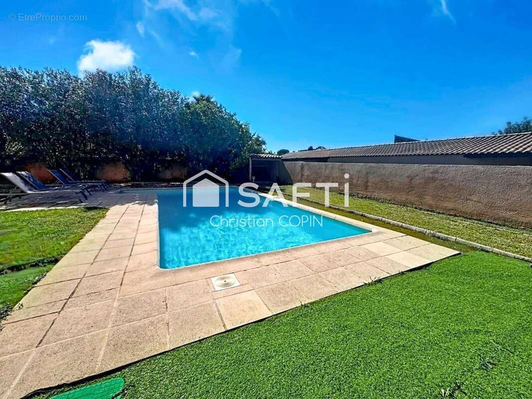 Photo 2 - Maison à SIX-FOURS-LES-PLAGES