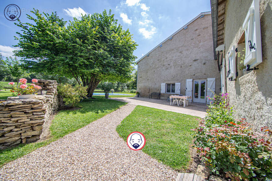 Maison à SAMPIGNY