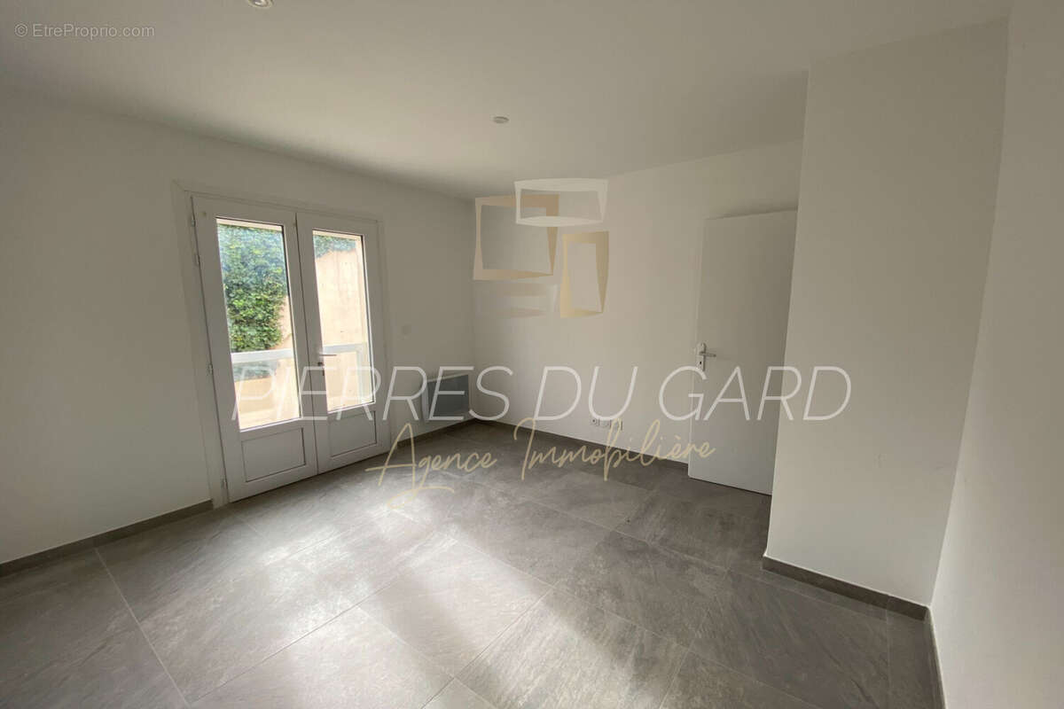 Maison à BOUILLARGUES