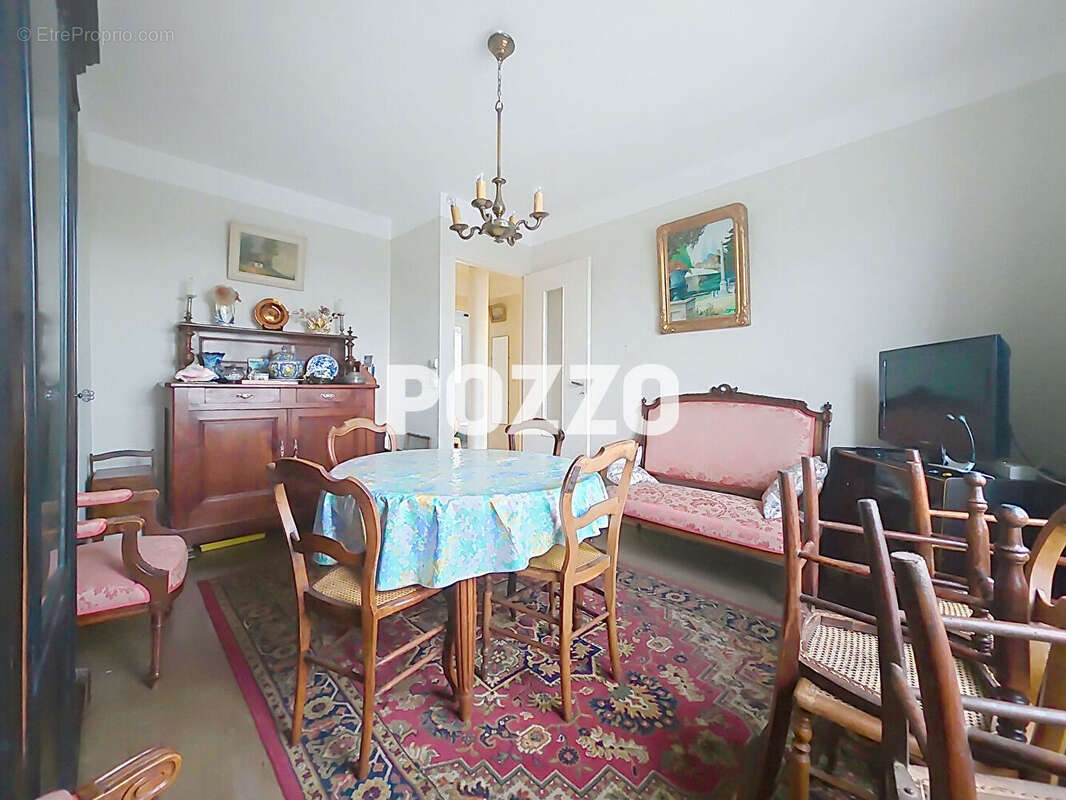 Appartement à COUTANCES