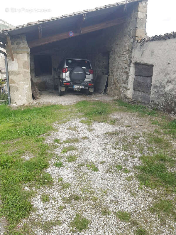 Maison à LA CHARCE