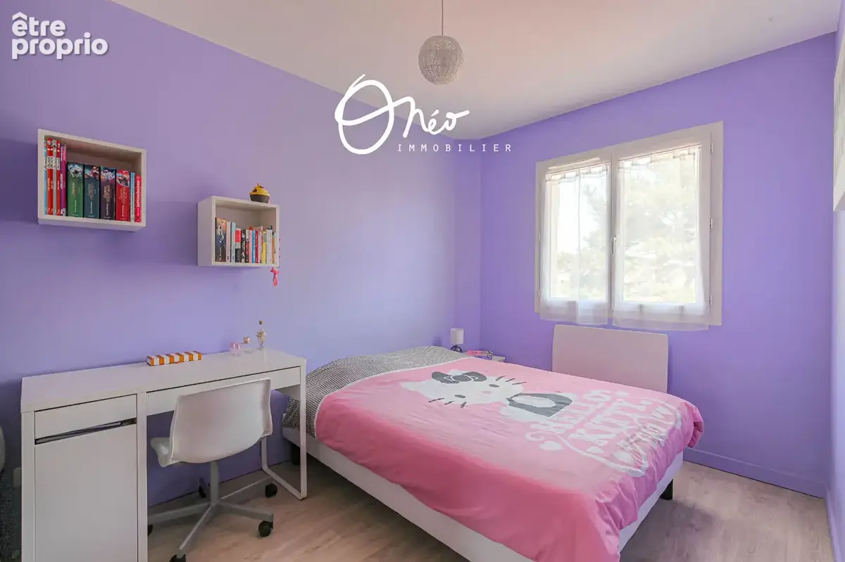 Mions - Maison 5 pièces de 110 m2 avec garage double - Piscine - photo 15