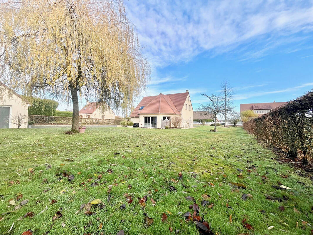Maison à SAINT-LAURENT-DE-CONDEL
