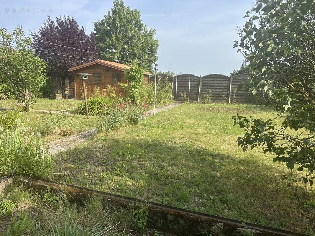 Maison à NEUFGRANGE