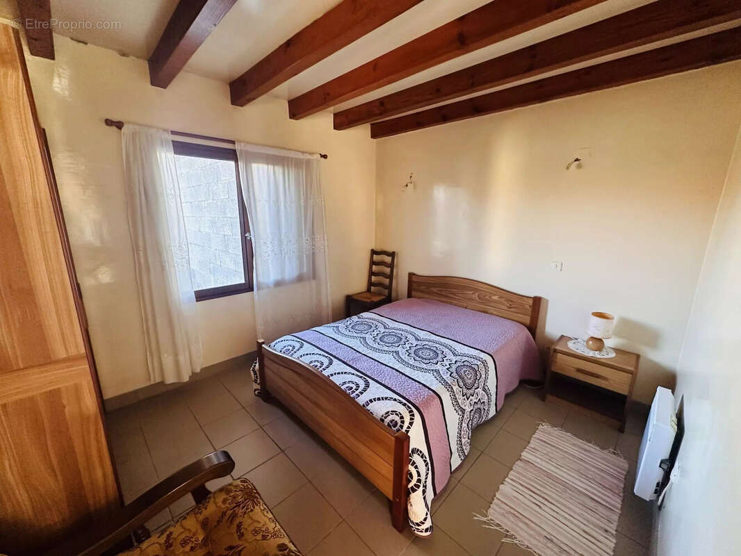 Maison 200 m² à Saint-Geours-De-Maremne  - photo 7