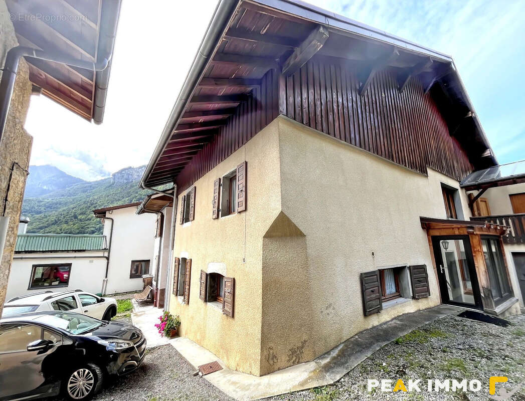 Maison de village - 185 m2 - Magland - photo 7