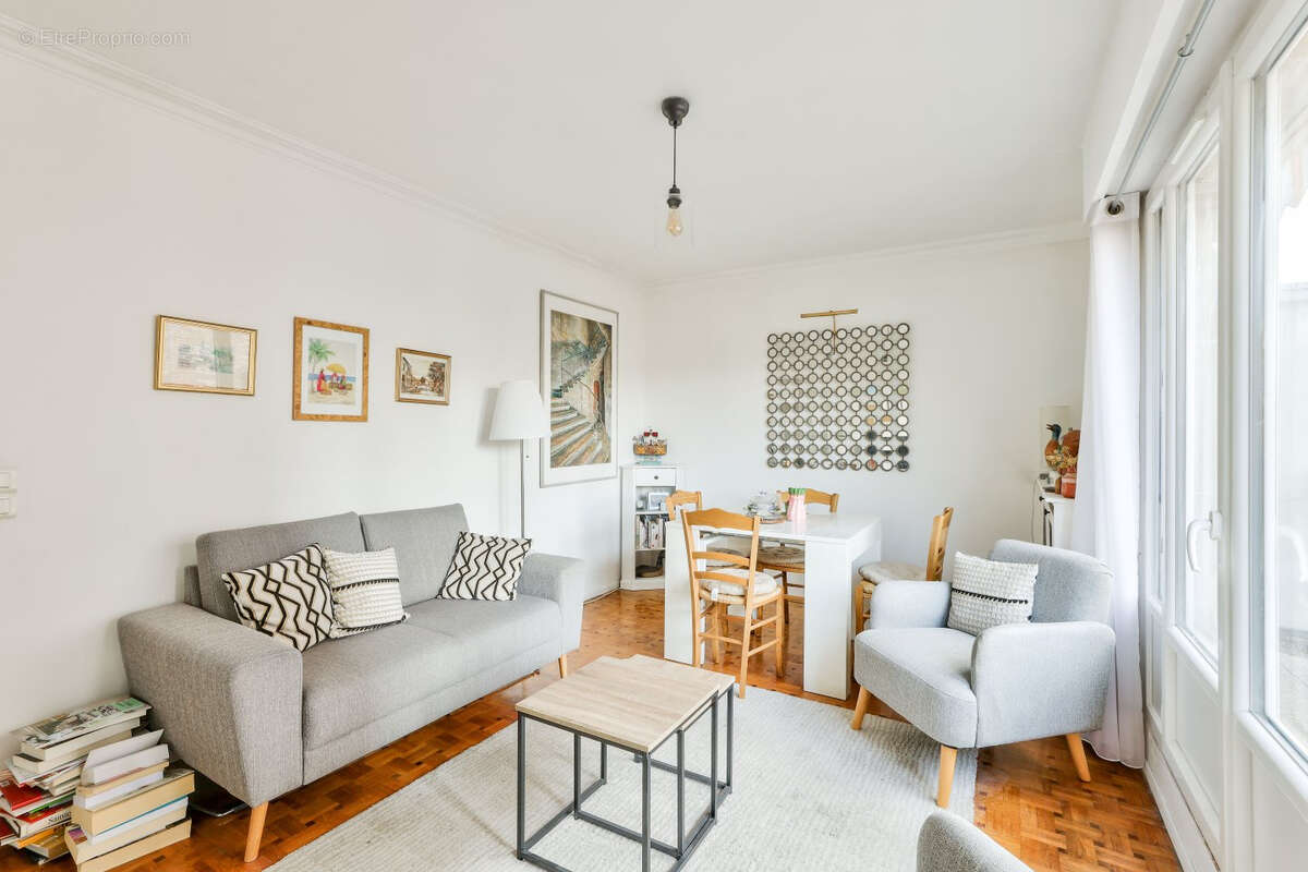 Appartement à NOGENT-SUR-MARNE