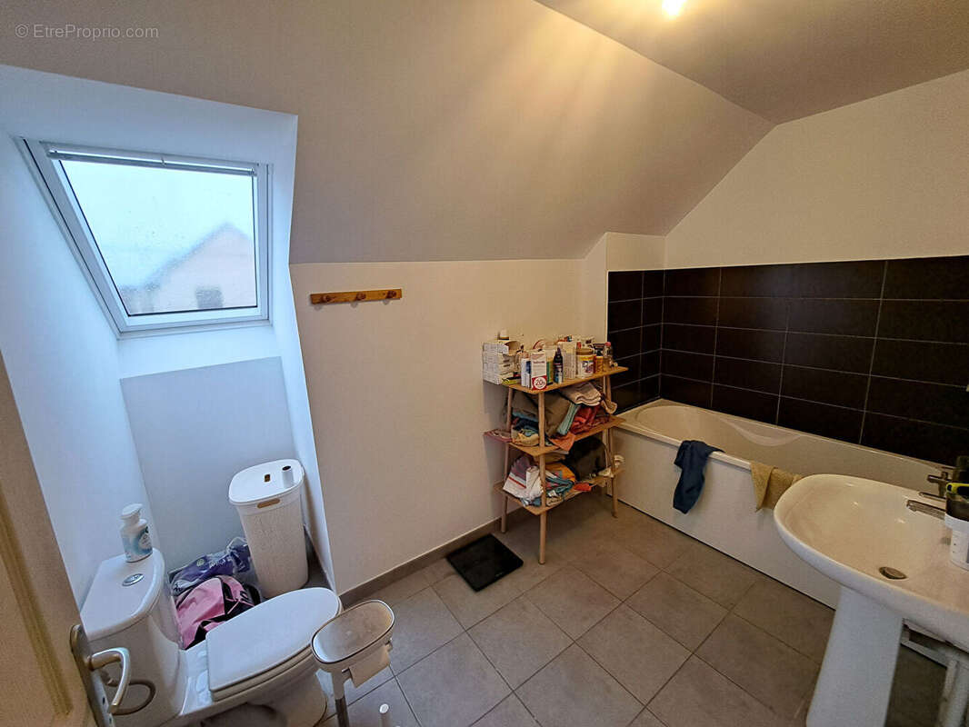 Maison à NEUILLY-EN-THELLE