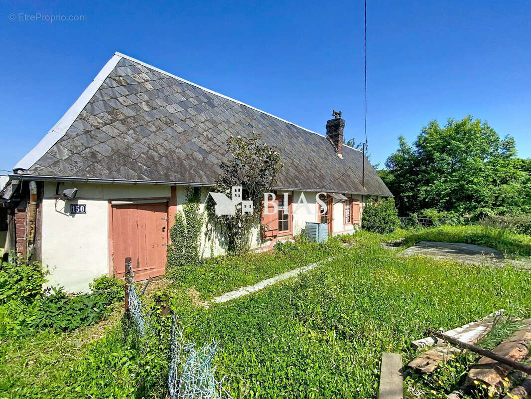 Maison à VILLERS-ECALLES