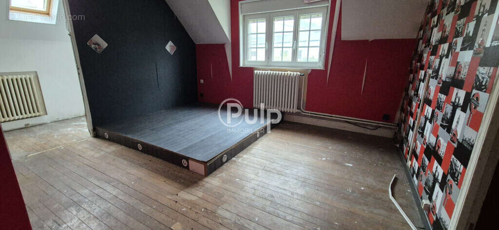 Maison à SAINT-MARTIN-BOULOGNE