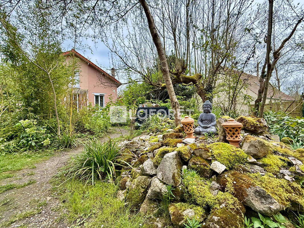 Maison à MILLY-LA-FORET