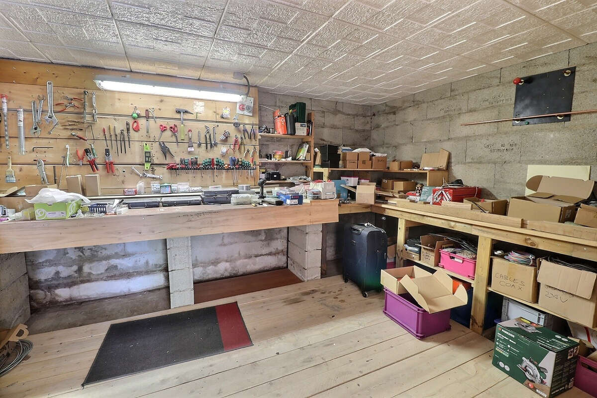 Maison à SAINT-LEGER-SUR-DHEUNE