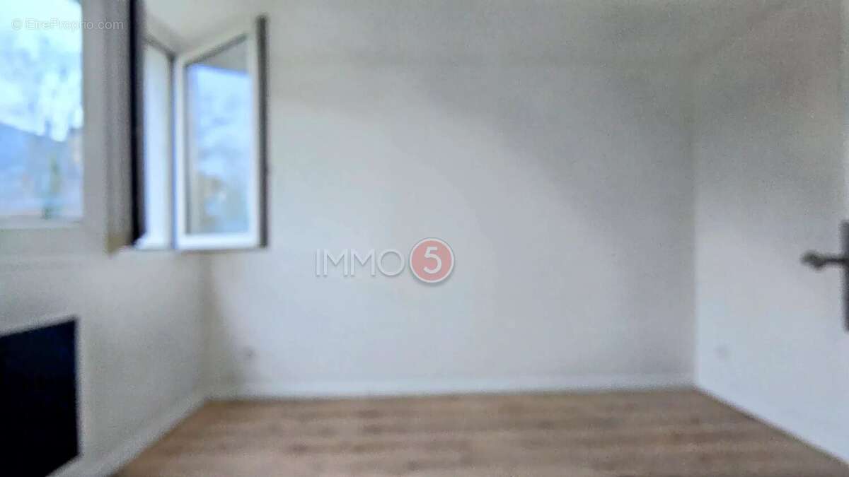 Appartement à VILLEMOMBLE
